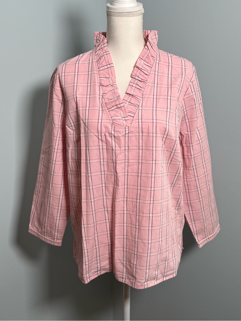 Crown & Ivy Pink Plaid Ruffle V-Neck Tunic. Never worn, Smoke free home.